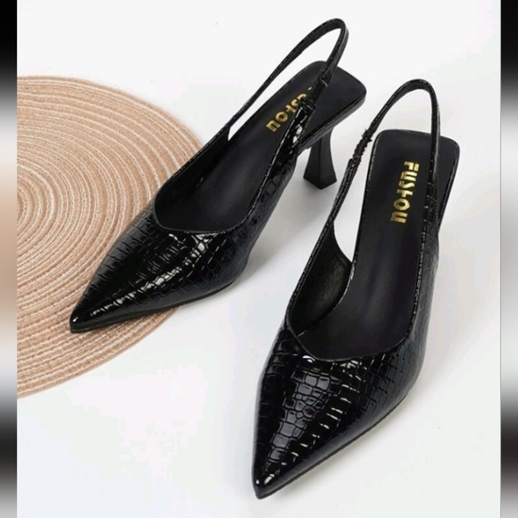 Zip Side Chunky Heeled Lace-Up Front Combat Boots, Chunky Heel Black Elegant - Picture 3 of 4